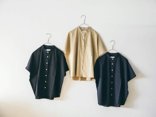 オーガニックコットンバンドカラー半袖ワイドブラウス／HUIS